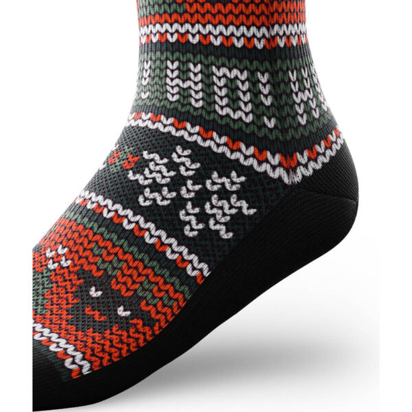 Snowflake-Crew_05_SQUAREEDIT