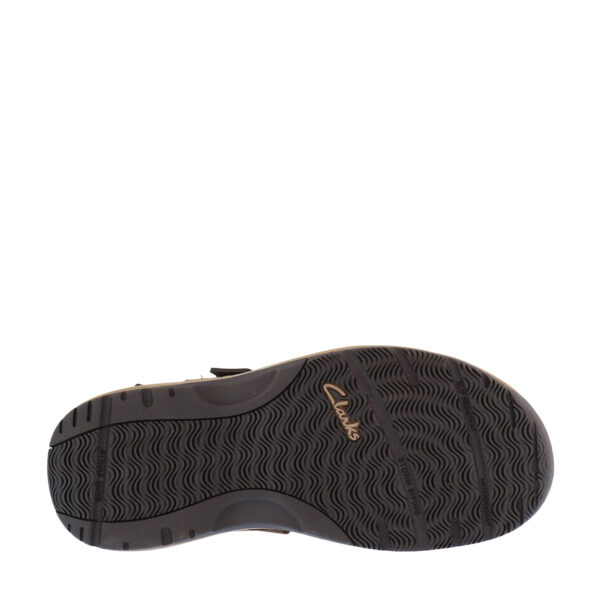 SS26_CLARKS_GUIDEVIEWTREK_BROWN_04