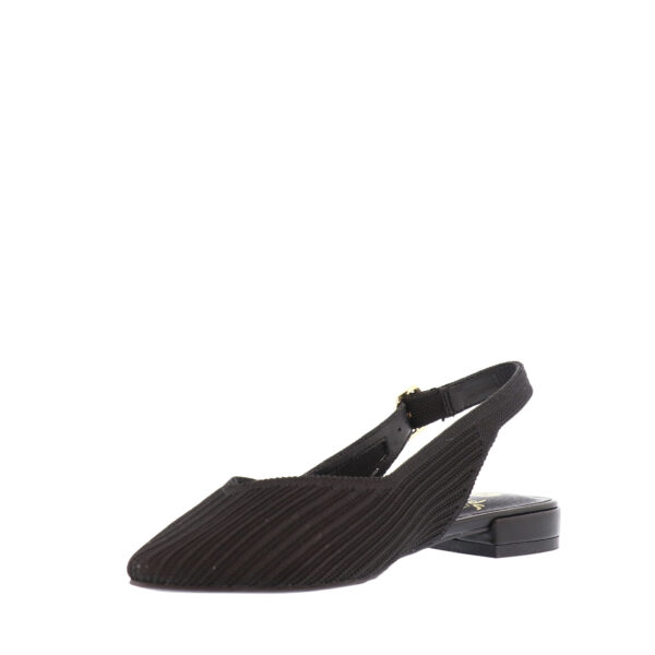 SS26_LASTRA_LS-2501237_BLKKNIT_03