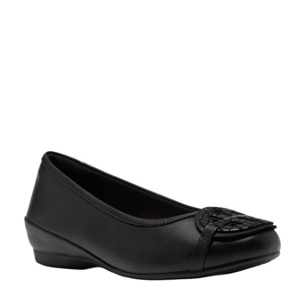 AW26_CLARKS_CATHRYNNLUNA_BLACK_02