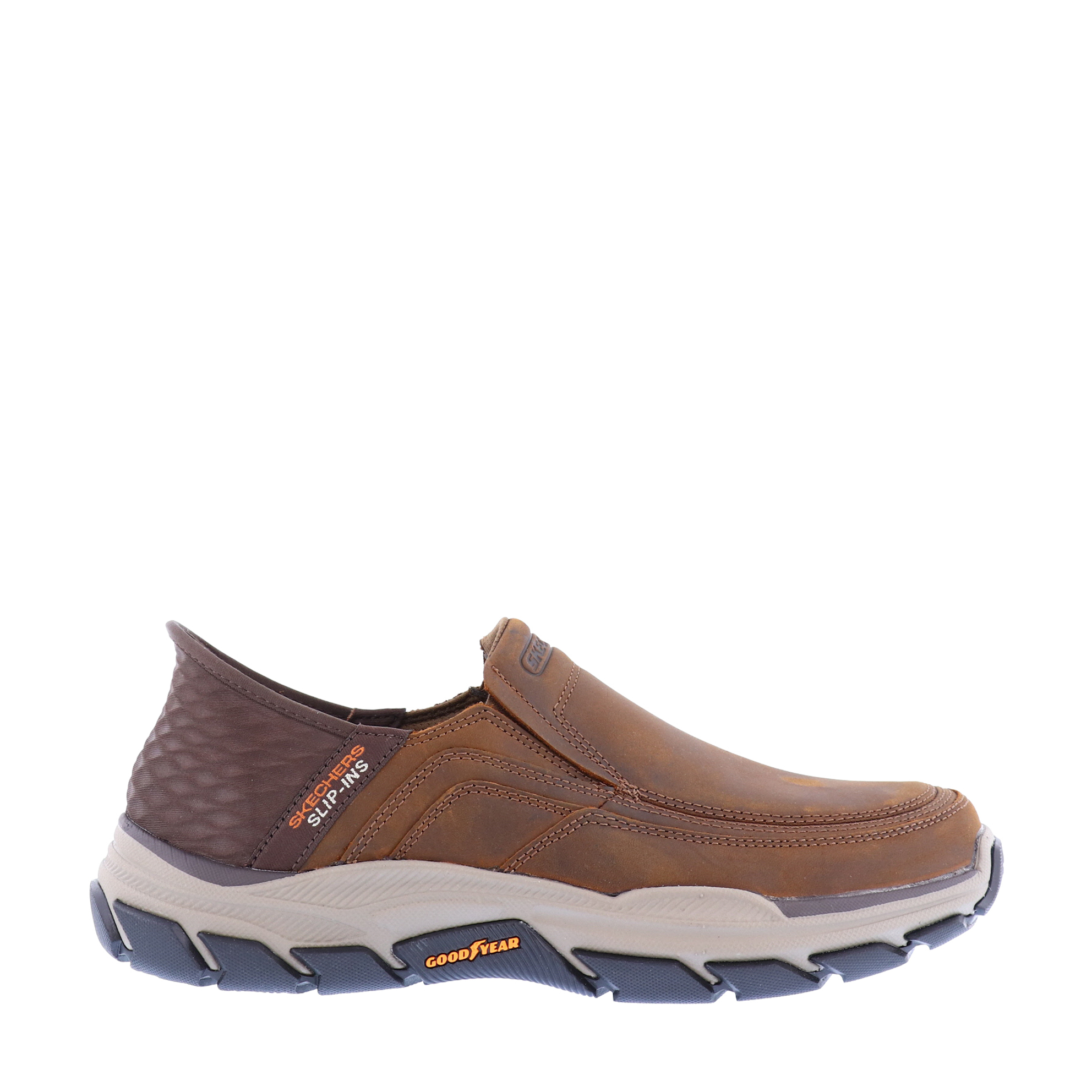 AW26_SKECHE_204810WW_BROWN_01