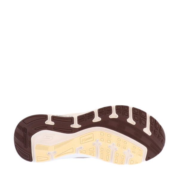 AW26_SKECHE_129050_TAUPE_04